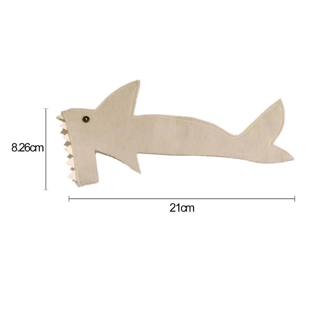 El Gran Tiburón del Desierto: Armadura Kawaii para Reptiles Valientes - Image 9